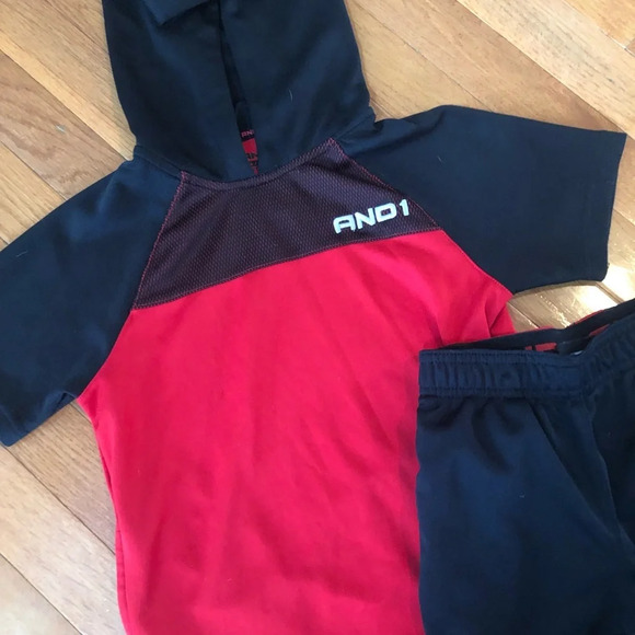 And 1 outfit - Picture 2 of 3